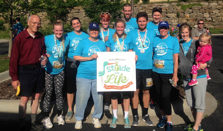 Rachel House staff and volunteers at the 2016 Stride for Life.