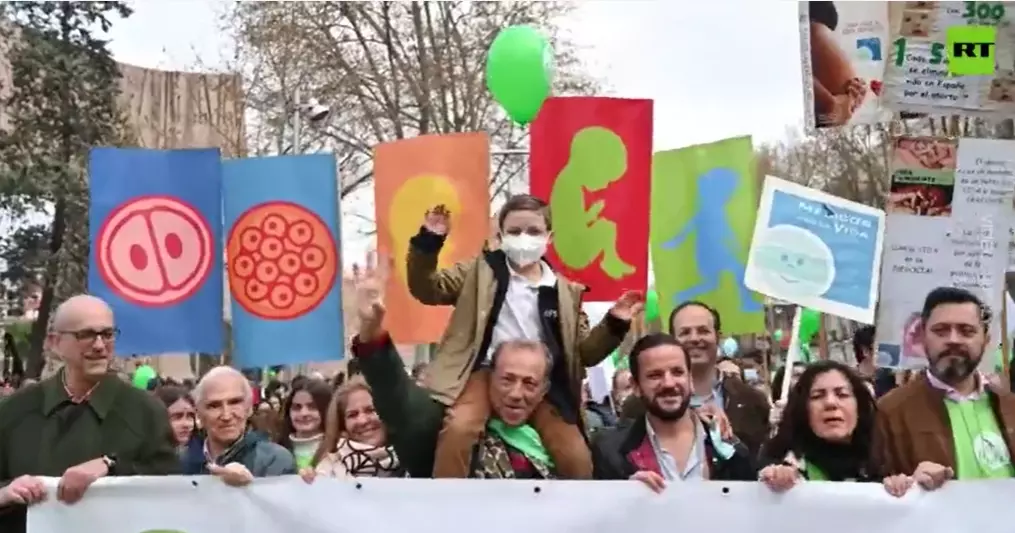 Huge pro-life crowd assembles in Madrid to protest government’s plan to “liberalize” abortion