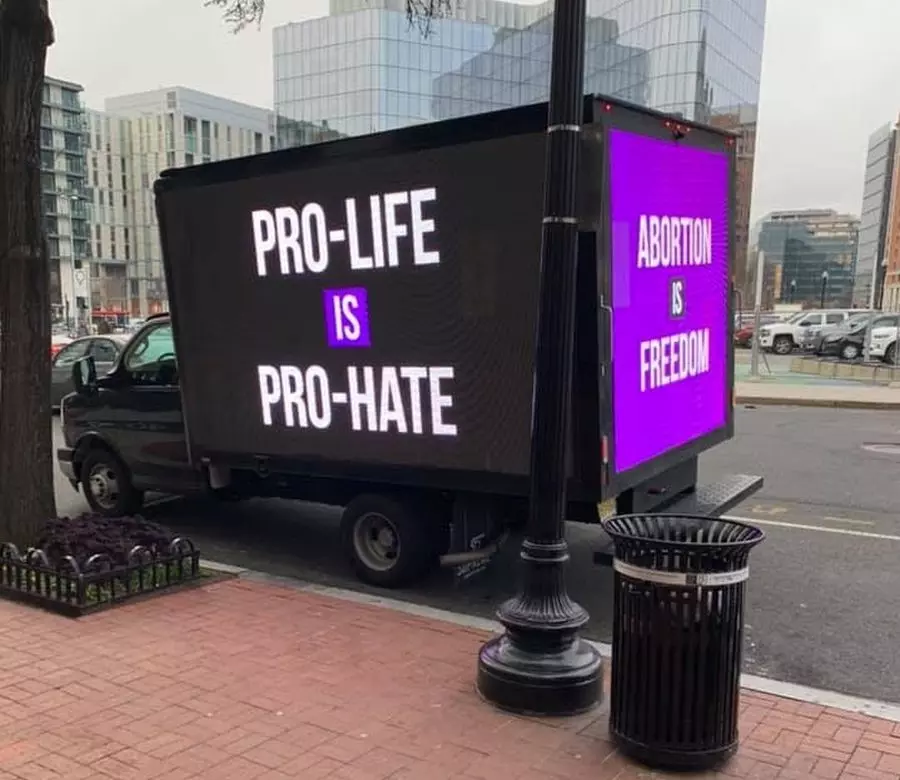 Refuting the lies of the ‘Abortion Truck’ during the March for Life