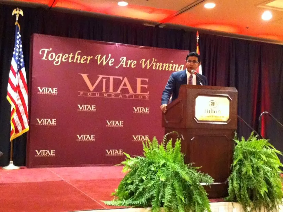 D’Souza headlines Vitae event in St. Louis