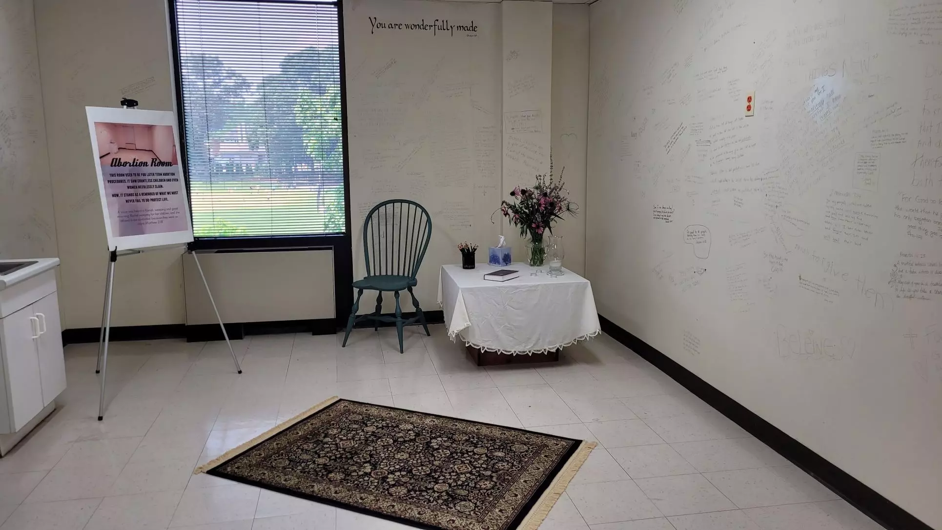 Maryland pregnancy clinic’s unique prayer room highlights  the power of persistent prayer
