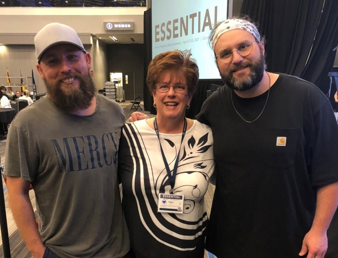 Diana Willis with Darren Mulligan and Kyle Williams of We Are Messengers at Heartbeat International&#039;s recent annual pregnancy help conference