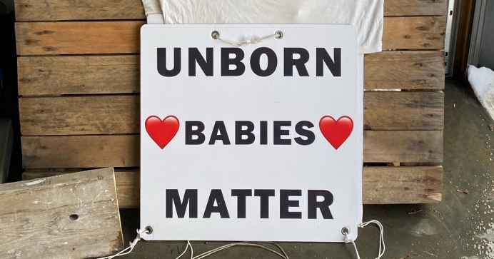 The right message at the right time and place: Woman rejects abortion after seeing pro-life sign